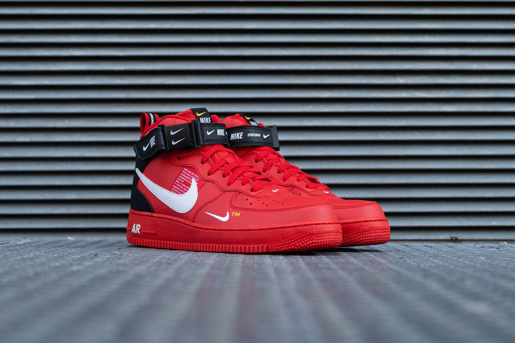 Παπούτσια NIKE AIR FORCE 1 MID`07 LV8