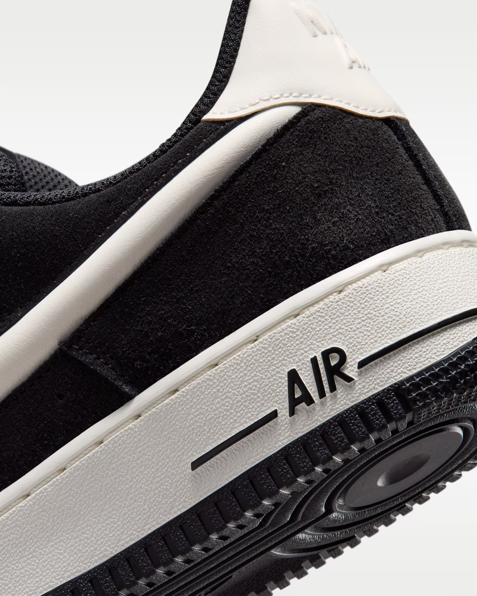 Παπούτσια Nike Air Force 1 '07 LV8 castor